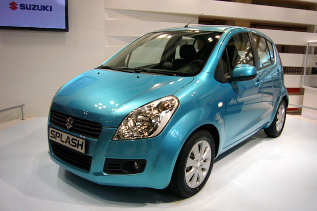 スズキは 大きなクルマに移行の 兆し 会場リポート Webcg