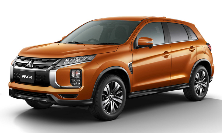 2010年に再登場した「RVR」。2019年にマスクを新たなデザインコンセプトに基づき一新、現行モデルもこれに準じている。