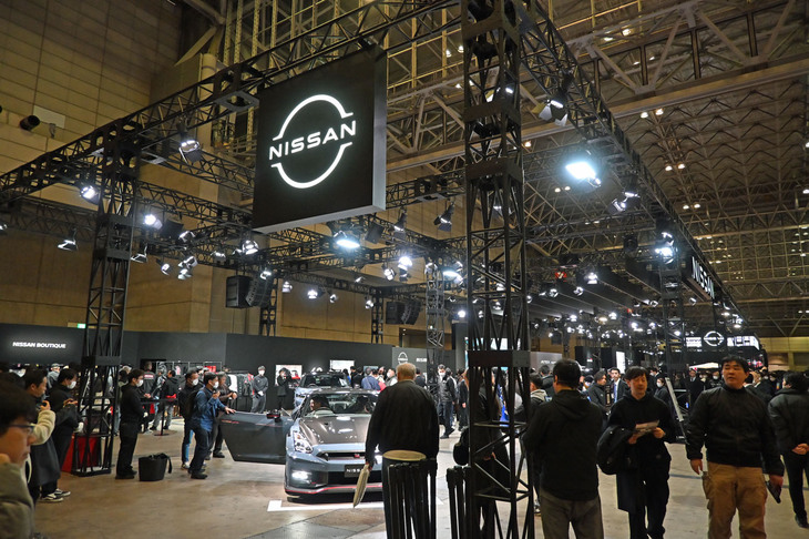 日産ブースの様子。