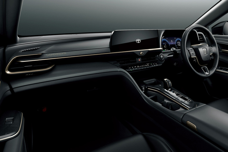 「ブラックラスター」と呼ばれる「RS“ランドスケープ”」の特別設定内装色。