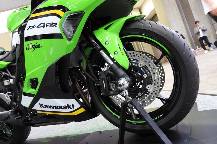 カワサキ・ニンジャZX-4RR KRTエディション