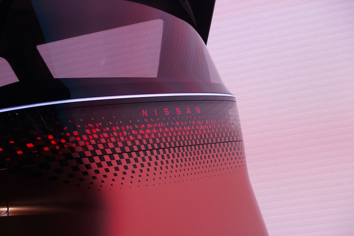 日産ハイパーツアラー