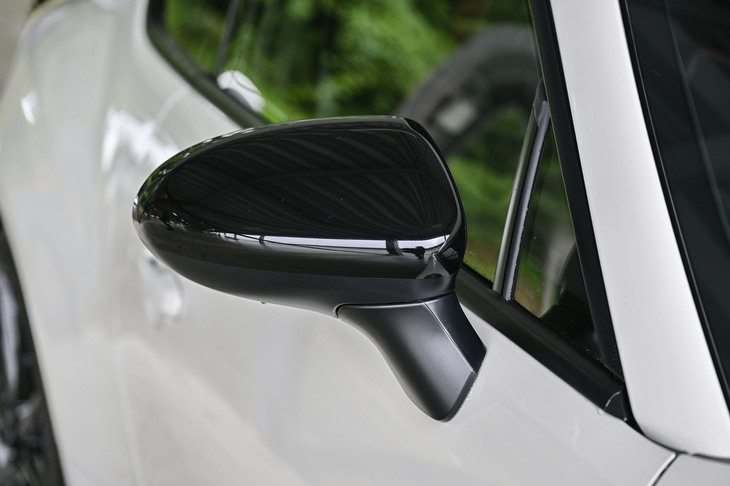 スバルBRZ STI Sport（ドアミラー）