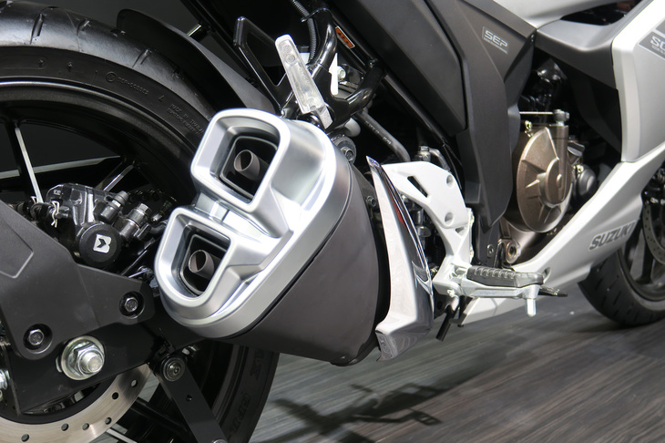 スズキ・ジクサーSF250