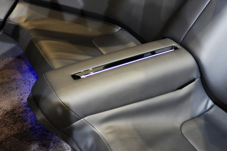 Honda 0 SALOON（サルーン）