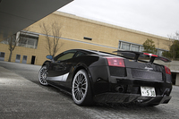 【試乗車のオプション装備】
カーボンセラミックブレーキ＝194万400円／マルチメディアシステム＝25万2000円／トラベルパッケージ＝8万850円／スーパーレジェーラリアウィング＝73万5000円／盗難防止システム＝7万2450円／ロールオーバーバープレパレーション＝8万850円／リアビューカメラ＝32万2350円／スーパーレジェーラフロアマット＝8万850円