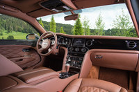 「ミュルザンヌ スピード」のインストゥルメントパネルまわり。