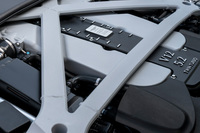 英アストン、V12ターボ搭載のDB11を発表【ジュネーブショー2016】の画像
