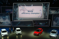 今回の主役は、“e-モビリティー”を担う次世代車たちだった。