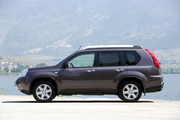 日産エクストレイル（4WD/CVT）【海外試乗記】の画像