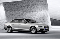 「アウディA4」