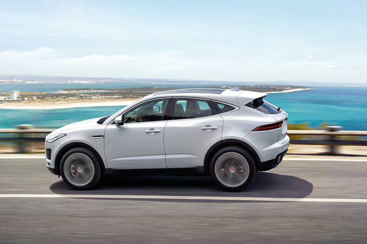 ジャガーEペース