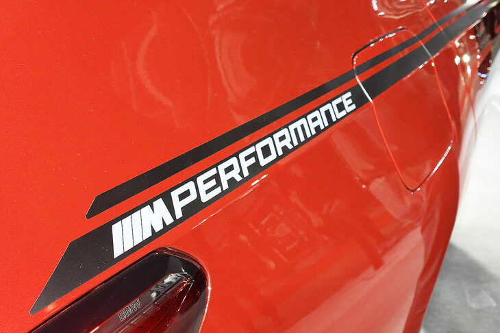 BMW i5ツーリングM60 xDrive（Mパフォーマンスパーツ装着車）