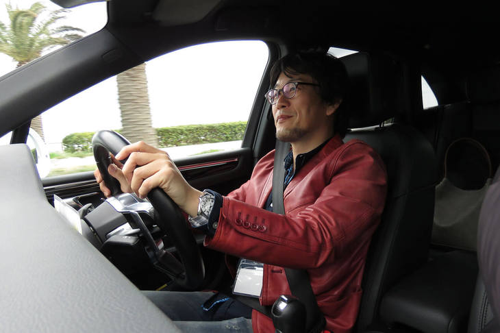 モータージャーナリストの山田弘樹君。（写真＝webCG）