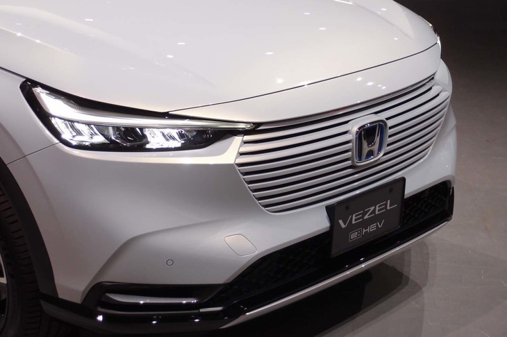 ホンダ・ヴェゼルe：HEV Z（フロントまわり）