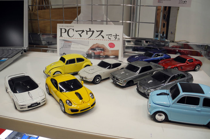 CAMSHOP.jpのブース。