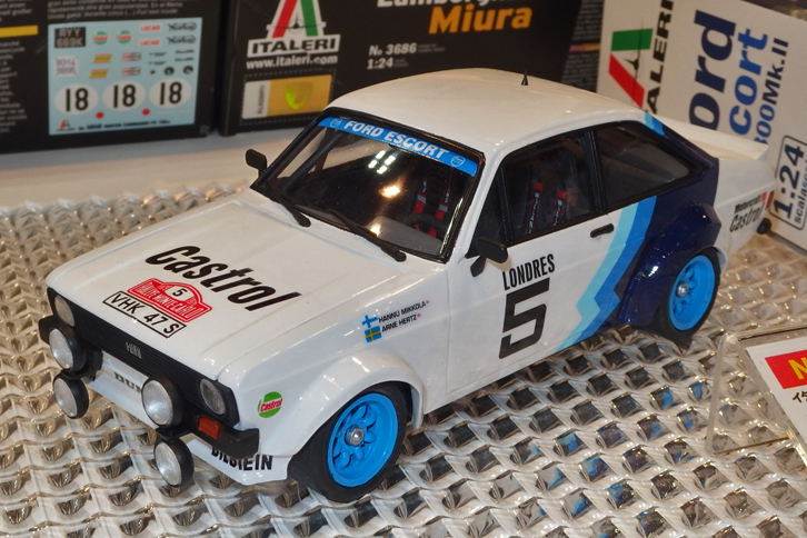 イタリアのイタレリ社の1/24「フォード・エスコートMk2」。イタレリは以前からタミヤと提携しているが、2017年からPLATZも代理店となり、タミヤが取り扱わない商品を輸入販売している。このエスコートは3900円で2017年12月発売予定。