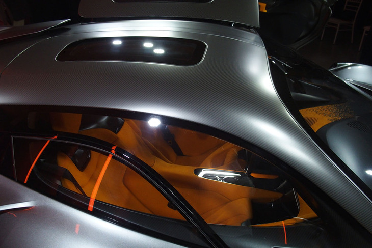 マクラーレンW1（ルーフ）