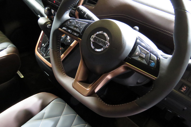 日産セレナ ハイウェイスター プレミアムスポーツコンセプト