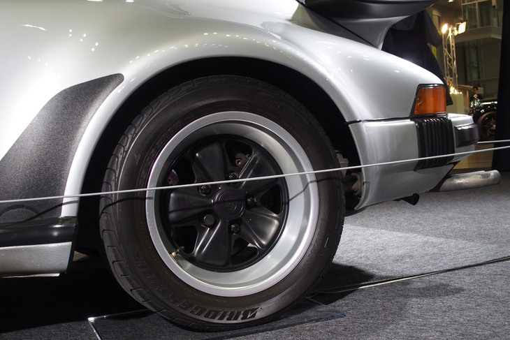 ポルシェ911ターボ（1989年）