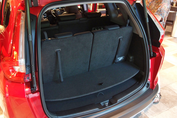 ホンダCR-V（ガソリンエンジン車の荷室）