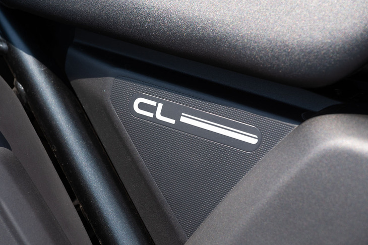 復活を果たした「CL」シリーズには、ここに紹介する「CL250」に加え、排気量471ccの並列2気筒エンジンを搭載した「CL500」もラインナップされる。