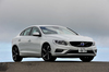 ボルボS60 T4 R-DESIGN（FF/6AT）／V60 T6 AWD R-DESIGN（4WD/6AT）【試乗記】 緩急自在のスカンジナビアンスポーツ の画像1