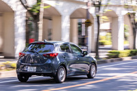 「マツダ2 XDホワイトコンフォート」の燃費値はWLTCモードで21.6km/リッター。今回の試乗では高速道路と市街地を228.8km走行し、満タン法で18.6km/リッターを記録した。