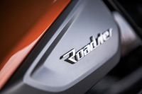 BMW i8ロードスター