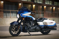 世界限定500台！ ハーレーのツーリングモデルにカスタムペイントの限定車が登場