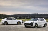 「ポルシェ・カイエン／カイエン クーペ」に新たな旗艦モデル　最高出力680psの「ターボS Eハイブリッド」登場