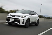 トヨタC-HR S-T“GRスポーツ”（FF/6MT）【試乗記】