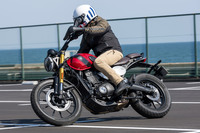 トライアンフ・スクランブラー400X