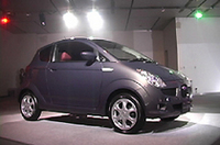 【Movie】「すべてが大きくていいのか？」――新型軽「スバルR1｣の主張の画像