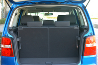 フォルクスワーゲン・ゴルフトゥーラン GLi（6AT）【ブリーフテスト】の画像