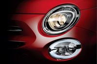 フィアット500、マイナーチェンジして新発売の画像