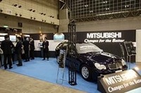 三菱電機ブースのメルセデス・ベンツCクラスワゴンに搭載されたスピーカーはホームオーディオの名器「ダイヤトーン」ブランドの試作機。開発は同社の三田製作所の担当だが、かつての郡山製作所のメンバーも協力しているとか。