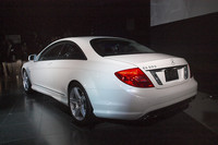 メルセデスCLがフェイスリフト、新エンジン採用の画像