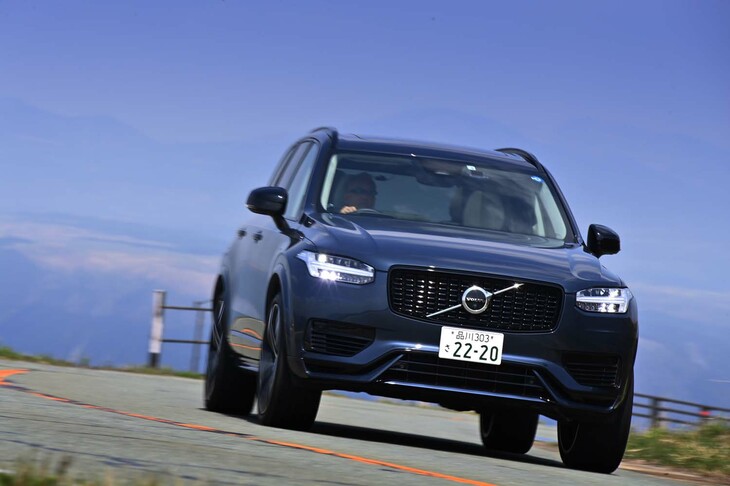 ボルボXC90リチャージ アルティメットT8 AWDプラグインハイブリッド