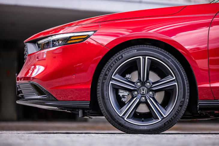 ホンダ・アコード（フロントホイール）