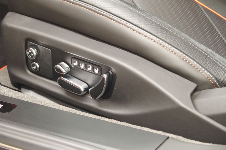 ベントレー・マリナー バトゥール（シートスイッチ）