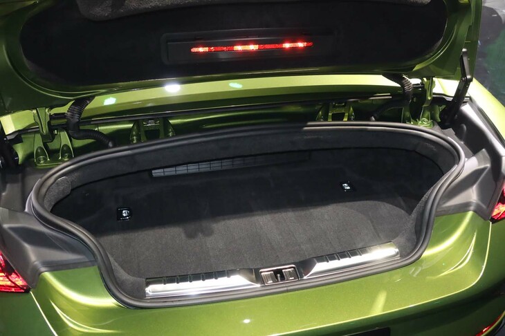 ベントレー・コンチネンタルGTCスピード（トランクルーム）