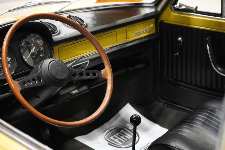 アウトビアンキA112（1971年）／ワールドヴィンテージカーズ