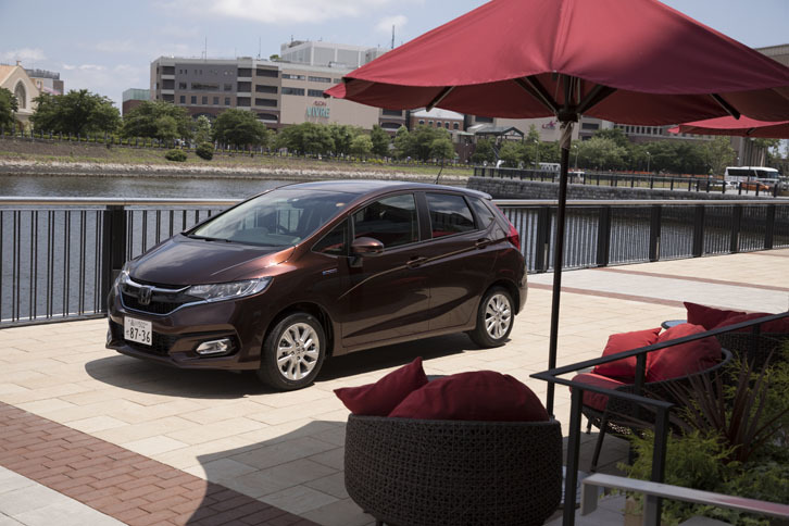 フィット ハイブリッドL Honda SENSING