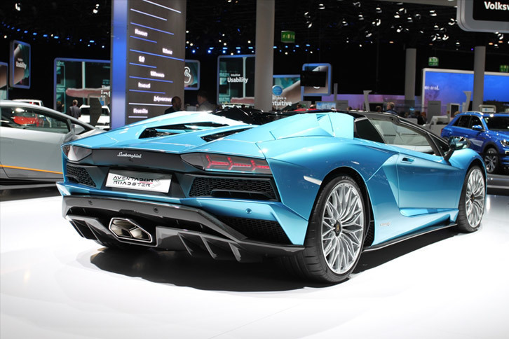 ランボルギーニ・アヴェンタドールSロードスター（エクステリア）