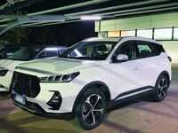 「DR 6.0」は、「奇瑞ティゴー7」の部品を「DR 5.0」と同じくイタリアで組み立て、生産したもの。2022年11月シエナ県で。