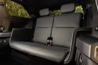 スバルが3列シートの新型電気自動車「GETAWAY（ゲッタウェイ）」を発表の画像