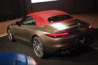 AMGが独自に開発　新型「メルセデスAMG SL」発売の画像