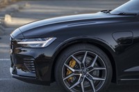 ボルボS60 T8ポールスターエンジニアード（4WD/8AT）【試乗記】の画像