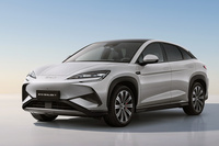 2025年春の日本導入が発表された、BYDの上級SUV「シーライオン7」。デザインが好評な「シール」の意匠を強く受け継いでいる。